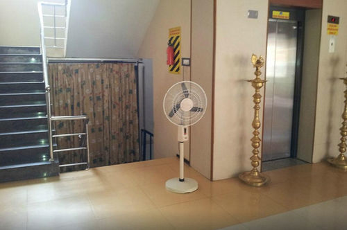 โฮเต็ล ซูบัม ปาลาณี Hotel ปัลนี ภายนอก รูปภาพ